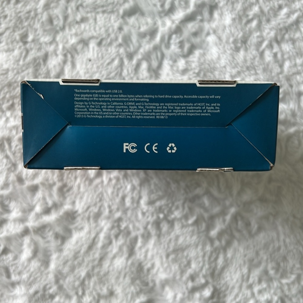 USB Drive - Picture 4 of 6